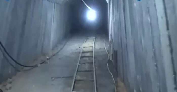 Tentara Israel Membanjiri Terowongan Hamas, Mantan Perdana Menteri Israel: Tel Aviv yang Tenggelam