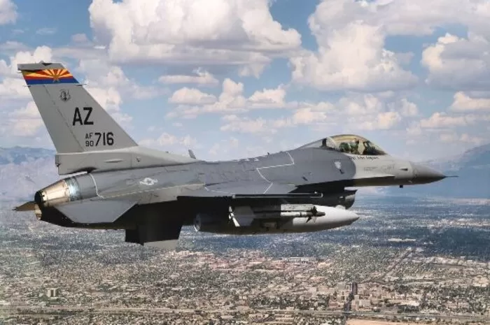 PM Belanda Mark Rutte Menjanjikan Akan Segera Mengirim Pesawat Tempur F-16 Untuk Ukraina