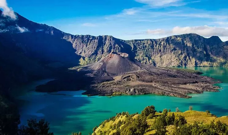 Explorasi Wisata Tahun Baru di Pulau Lombok: Petualangan Seru dan Keindahan Alam