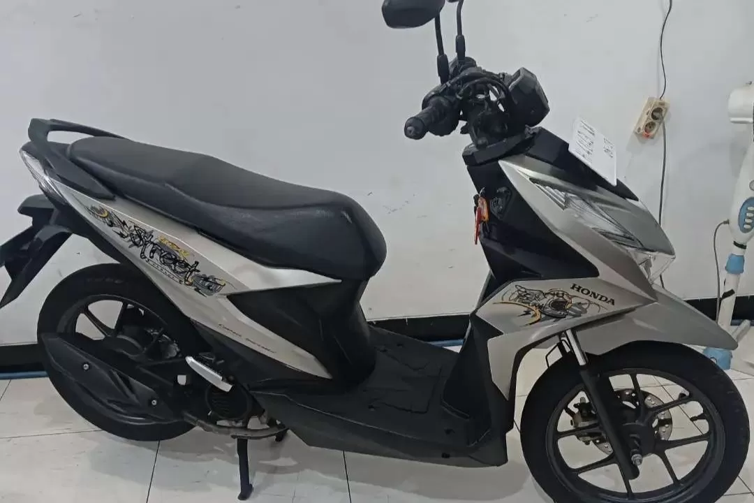 Angsuran 400 Ribuan Per Bulan? Bisa Kredit Honda BeAT Street Bekas 2022 di Semarang: DP-nya...