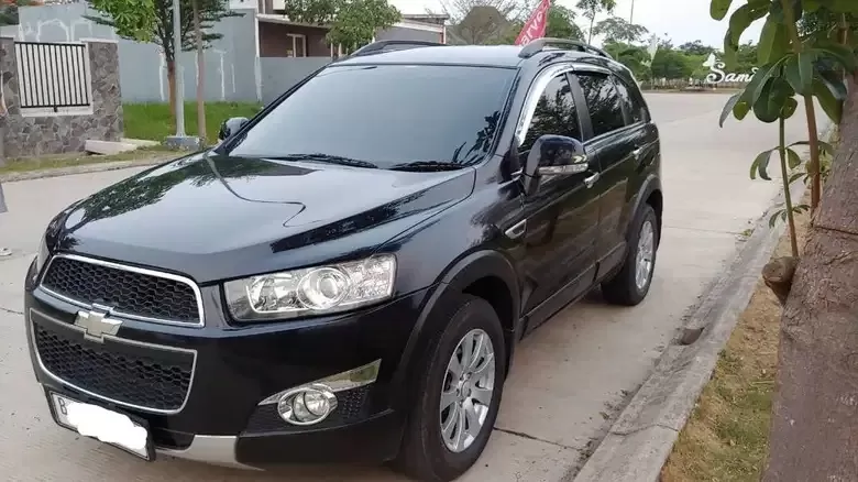 Mobil Impian Keluarga! Punya Tampang Gagah dan Kabin Lapang, Chevrolet Captiva Diesel Matic Dijual 100 Jutaan Saja