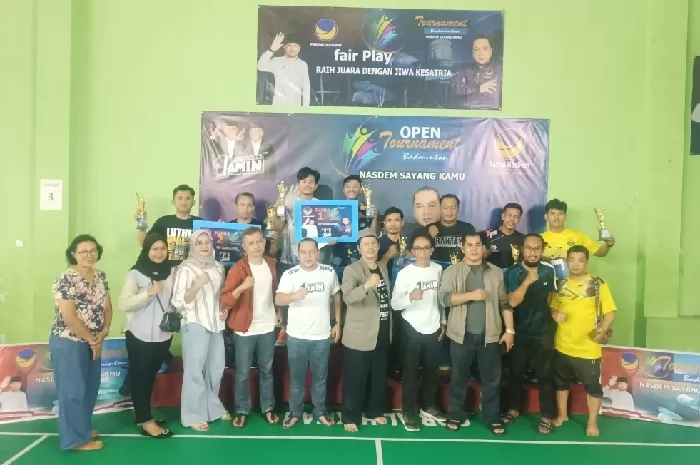 DPD Partai NasDem Purwakarta Sukses Gelar Open Turnamen Badminton 2023