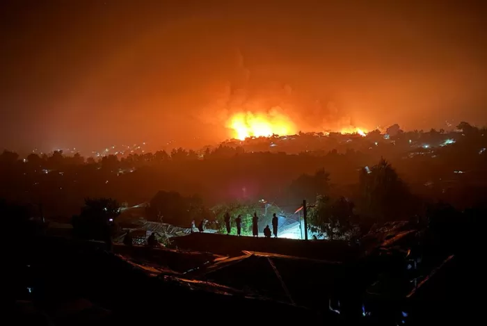 Tragedi Api di Kamp Pengungsi Rohingya: Ribuan Terlantar Tanpa Tempat Tinggal