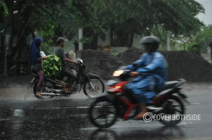 Prakiraan Cuaca Jawa Tengah, 11 Januari 2024: Temanggung Hujan Petir, 7 Wilayah Hujan Sedang