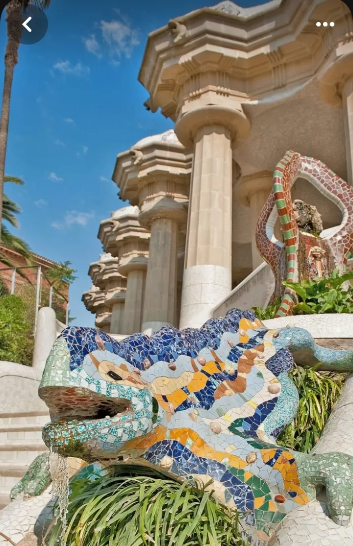 Park Güell Barcelona: Taman Ajaib dengan Sentuhan Aneka Warna Gaudí