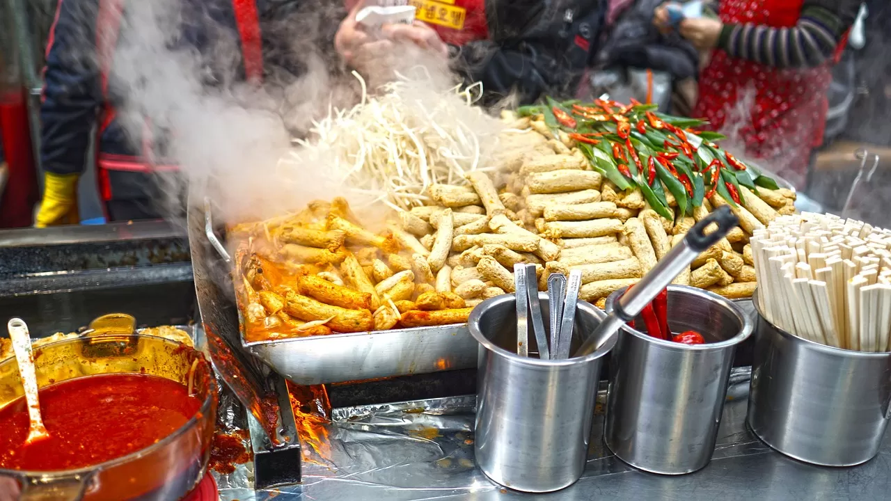 4 Jajanan Street Food yang Harus Dicoba saat Berkunjung ke Korea Selatan, Penggemar K-Pop Sudah Pernah Coba?