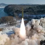 Korea Utara Kembali Tembakkan Rudal ke Arah Laut Korea, Semakin Perkeruh Tensi Politik di Semenanjung Korea