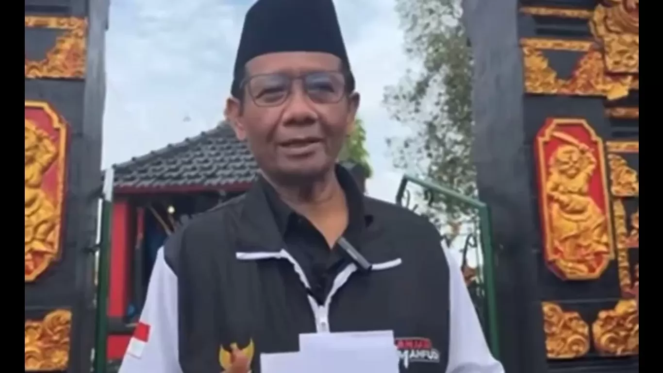 Viral! Mahfud Ajukan Surat Pengunduran diri Ke Jokowi