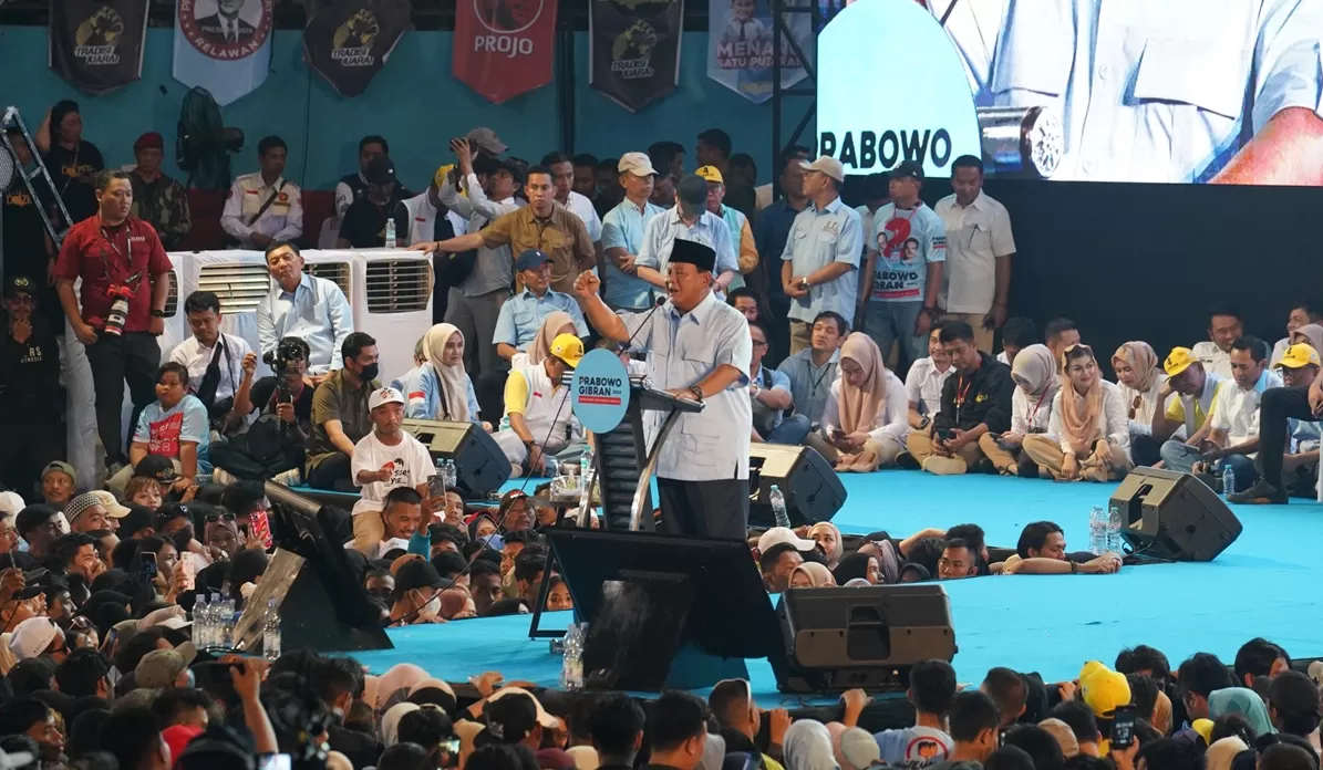 Tekad Prabowo di Hadapan Puluhan Ribu Masyarakat Sulsel: Kami Ingin Perbaiki Gaji Guru